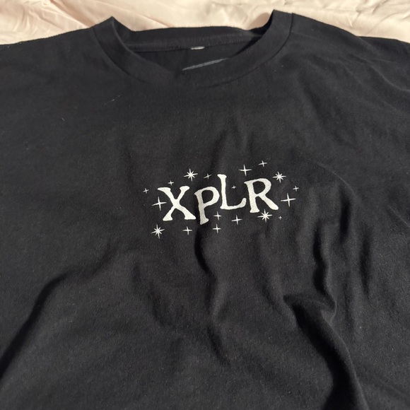 Sam and Colby XPLR Black Graphic Crop Top - Picture 3 of 6